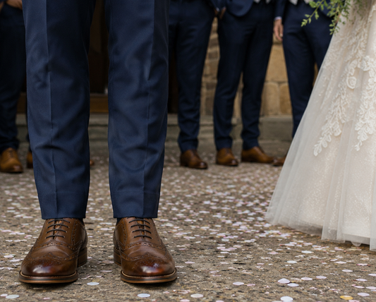What shoes should a man wear with a navy wedding suit?